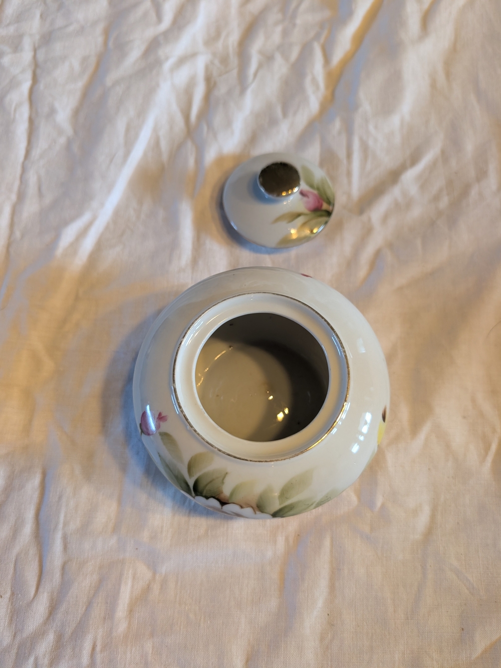 2/30$ Vintage Porcelain Floral Lidded Jar in White, Pink & Green with Gold Trim - Picture 3 of 9
